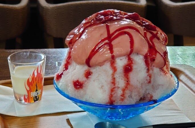 究極のいちごエスプーマかき氷 | 小布施のデザート